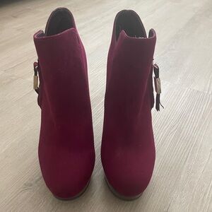Aldo size 7 platform booties- Maroon